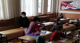 Kırıklı İlköğretim Okulunda  Öğrenciler Ders Başı Yaptı