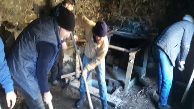 Esenli Köyü Değirmeni Temizlendi