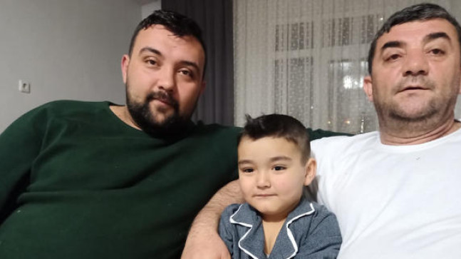 Erkekliğe İlk Adım Attı