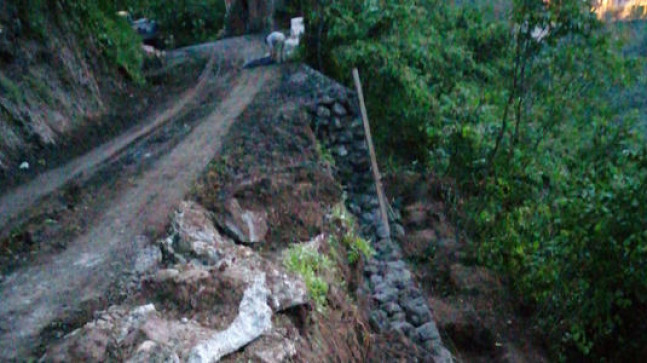 Esenli Köyünde Ana Yol Açıldı