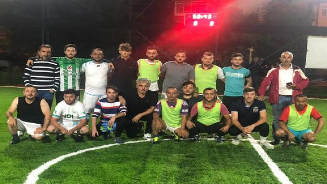 Görelede Gol Yağmuru;Dostluk Karşılaşmasını Galibi Güvendik Köyü Oldu.