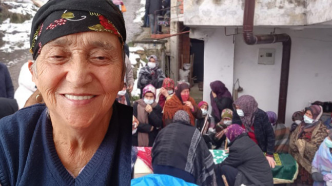 Esma Yılmaz Dualarla Son Yolculuğuna Uğurlandı FOTOĞRAF GALERİSİ