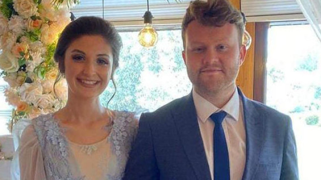 Rahmi & Merve Çiftinin Düğününe Davetlisiniz