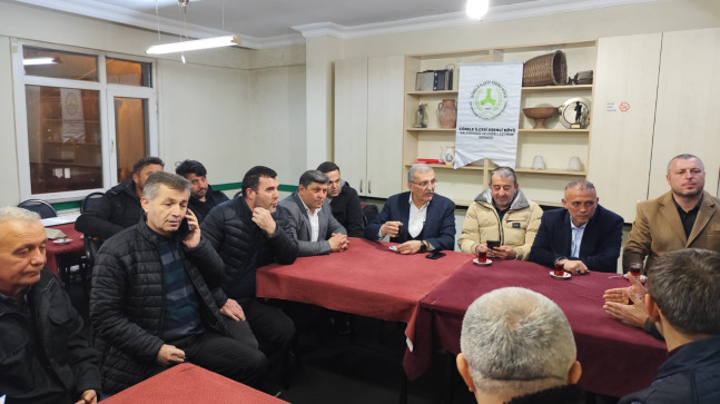 Esenli Köyü Derneği İftar Düzenledi