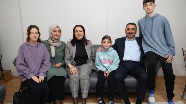 Zonguldak Valisi, Şehit Emrah Karacı’nın Ailesiyle İftar Açtı