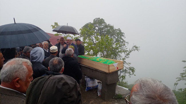 Köksal Tenk’in Cenazesi (Video)