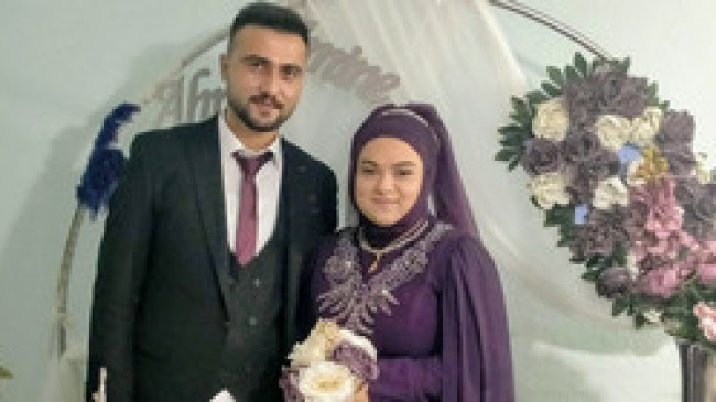 Ahmet & Emine Çifti Nişanlandı