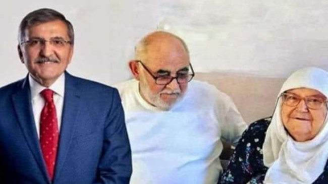 Beykoz Belediye Başkanının Annesi ve Babası Koronovirüse Yenik Düştü.