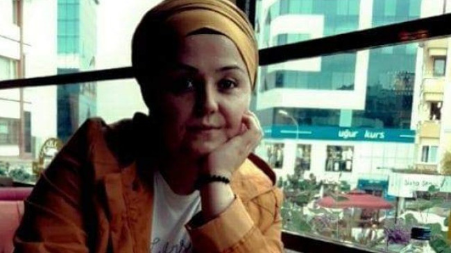 Kamu İşçisi Oldu