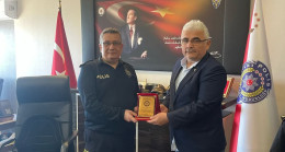 Emekli Oldu